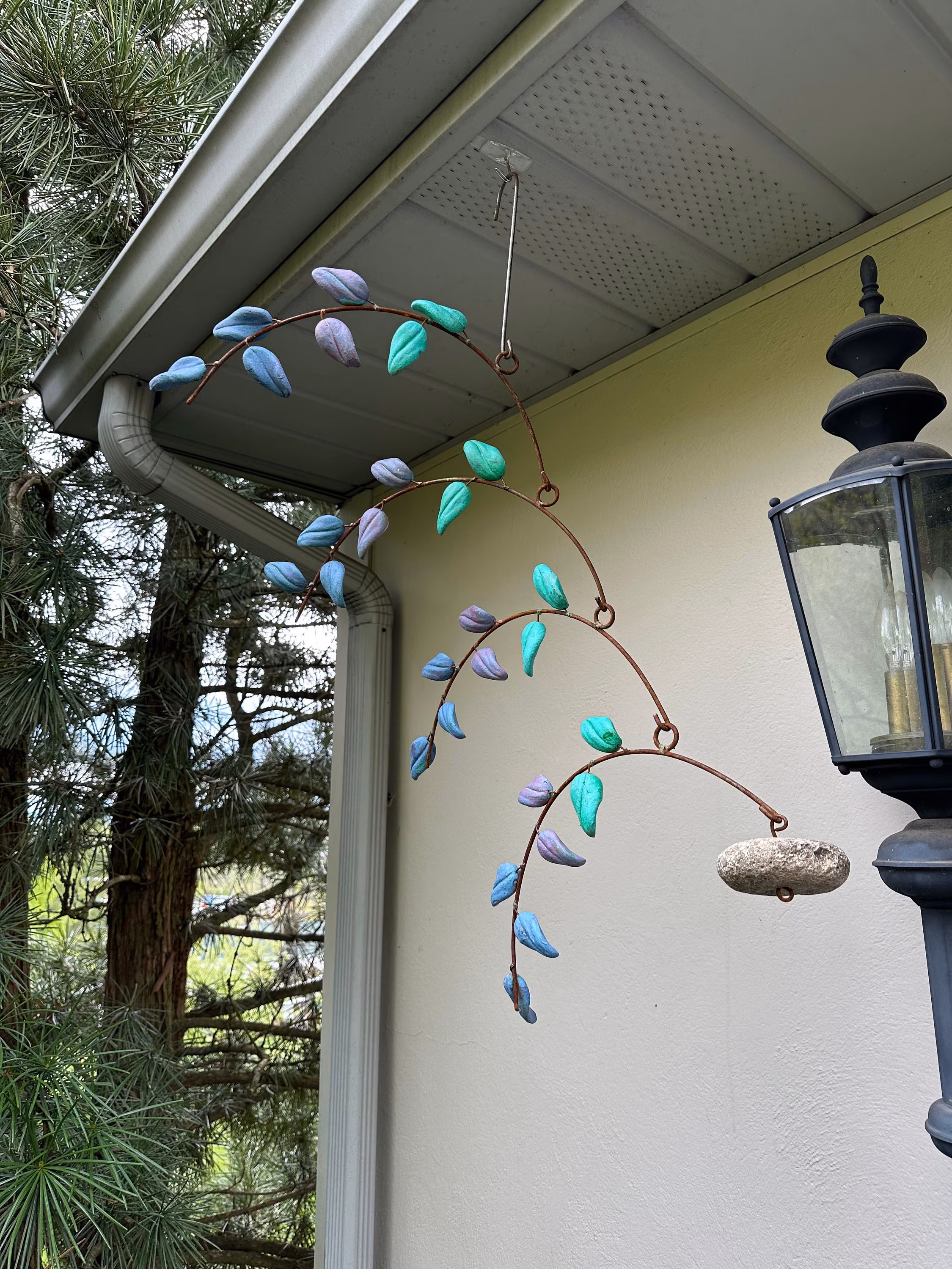 Terra Cotta Leaf Mobile, Hanging Garden Art, Outdoor Garden Decor, Metal Leaf Sculpture, Porch Décor, Backyard Accent, Nature Art
