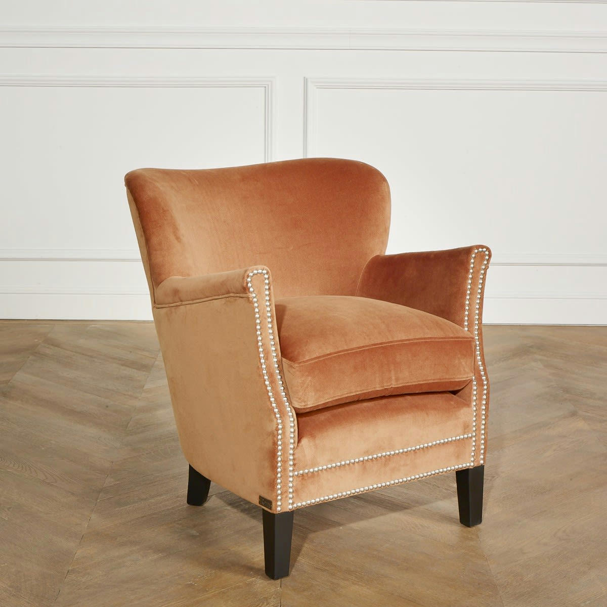 MAX - Fauteuil club en velours clouté caramel
