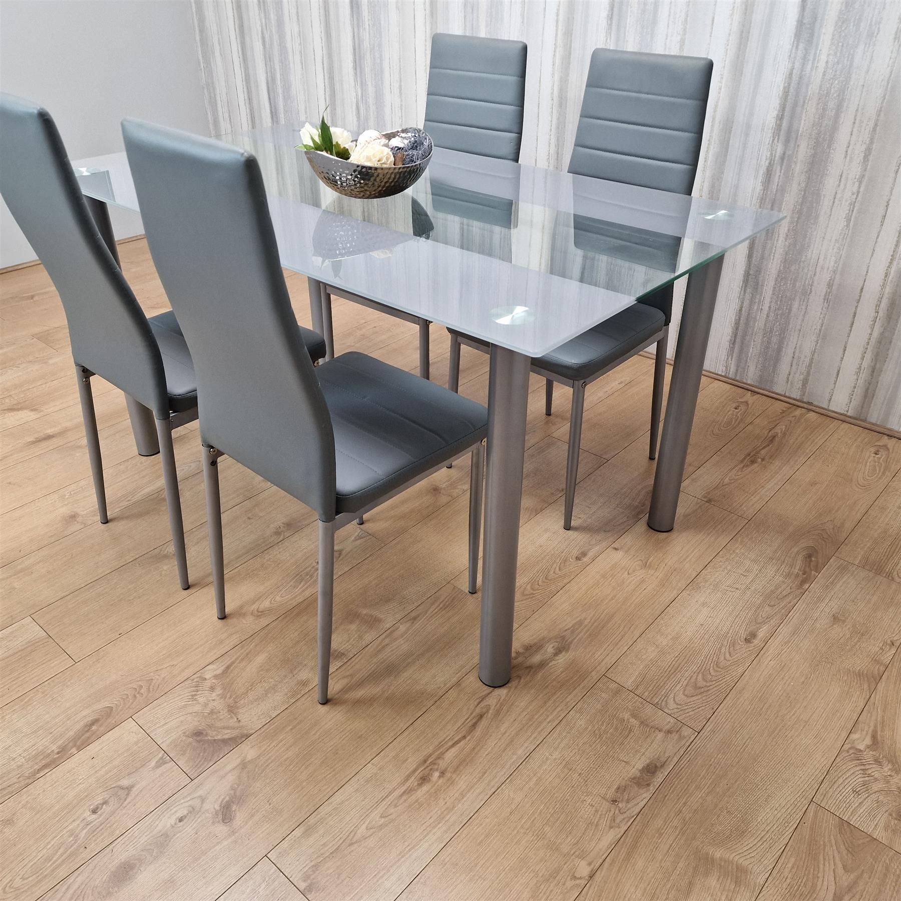 KOSY KOALA Dining Table and 4 Chairs Modern Grey Glass Table With 4 Grey Chairs Dining Room Furniture
