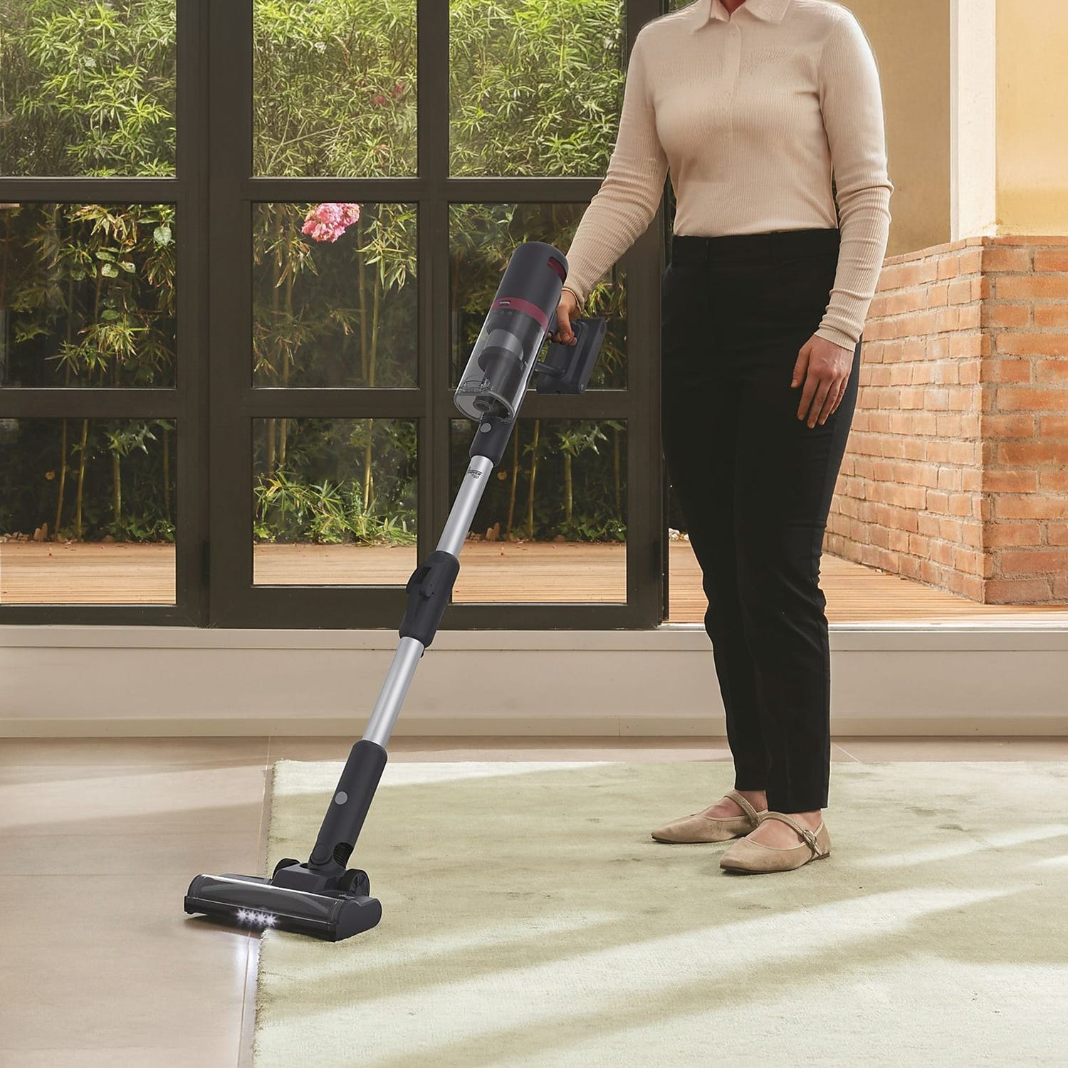 Scopa ciclonica senza fili 220 W Hoover Flexi