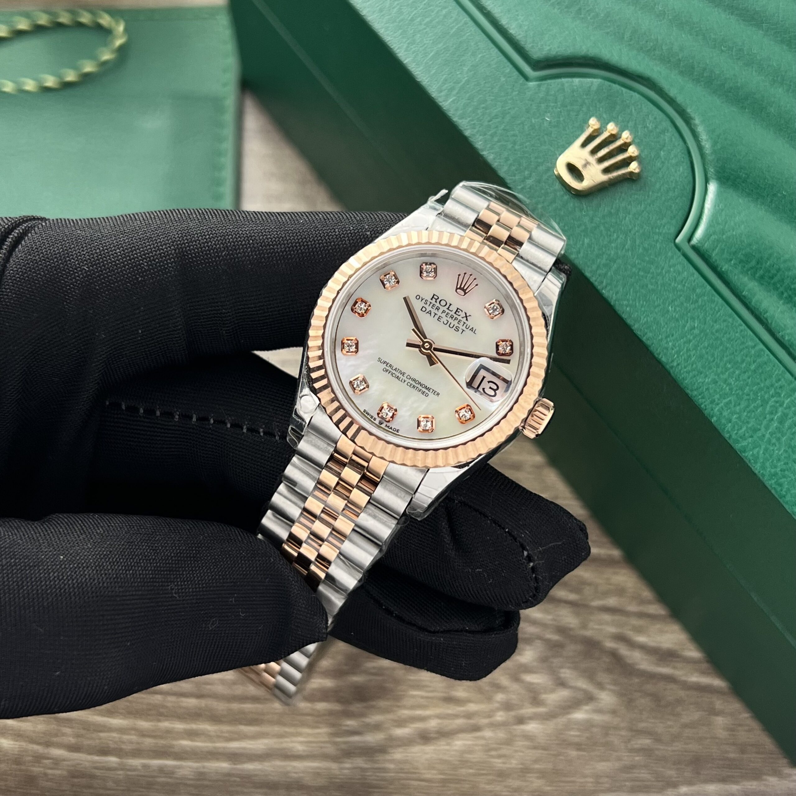 Rolex Datejust SS/RG Plated MOP Dial Diamonds 31mm Jub Replica