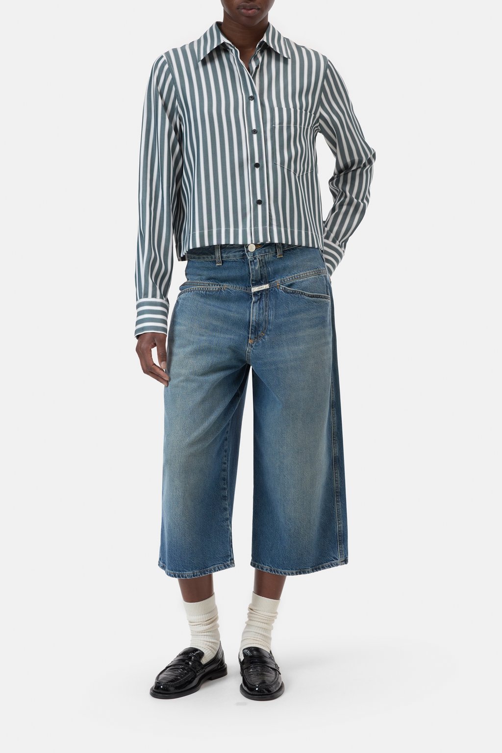 Verkürzte Hemdbluse aus Lyocell