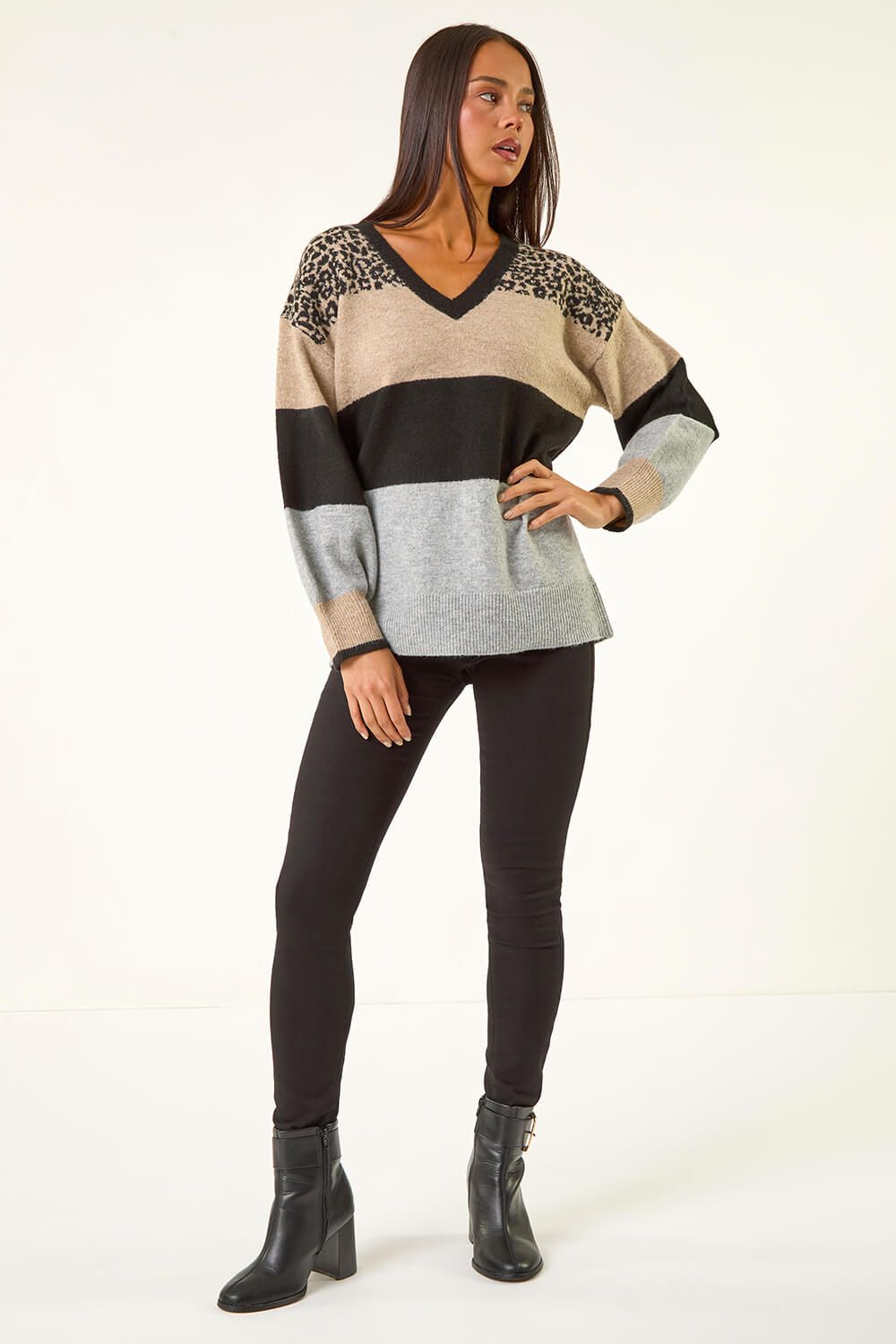 Roman Petite Animal Block V-Neck Jumper