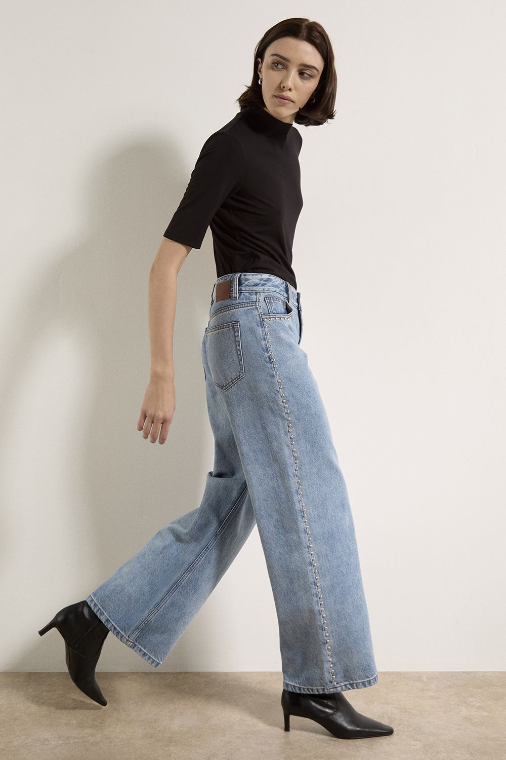 Apricot Maca Stud Straight-Leg Jeans
