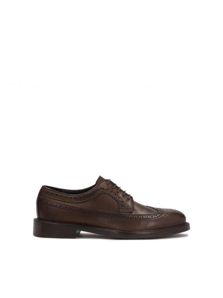 Elegant brown leather brogue shoes for men