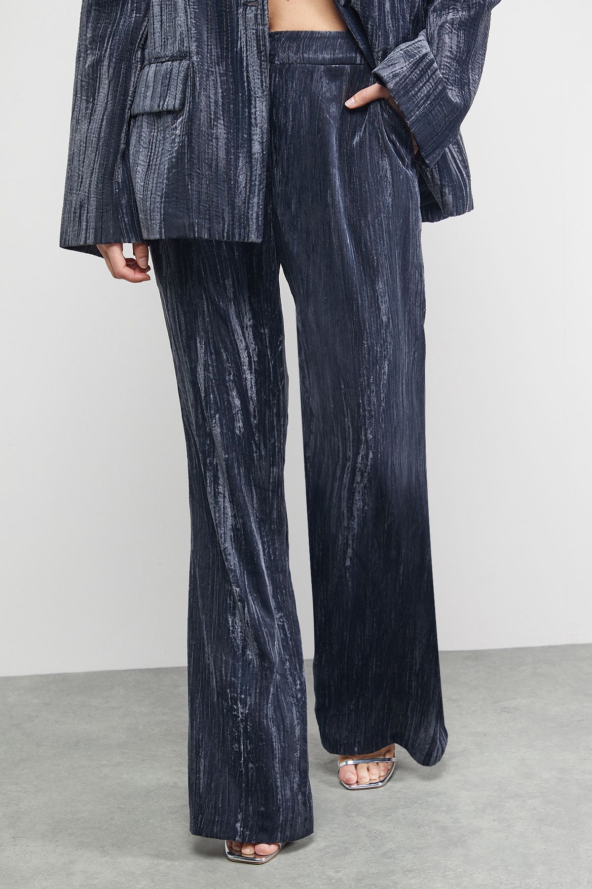 Warehouse Crushed Velvet Kick Flare Trousers Co-ord