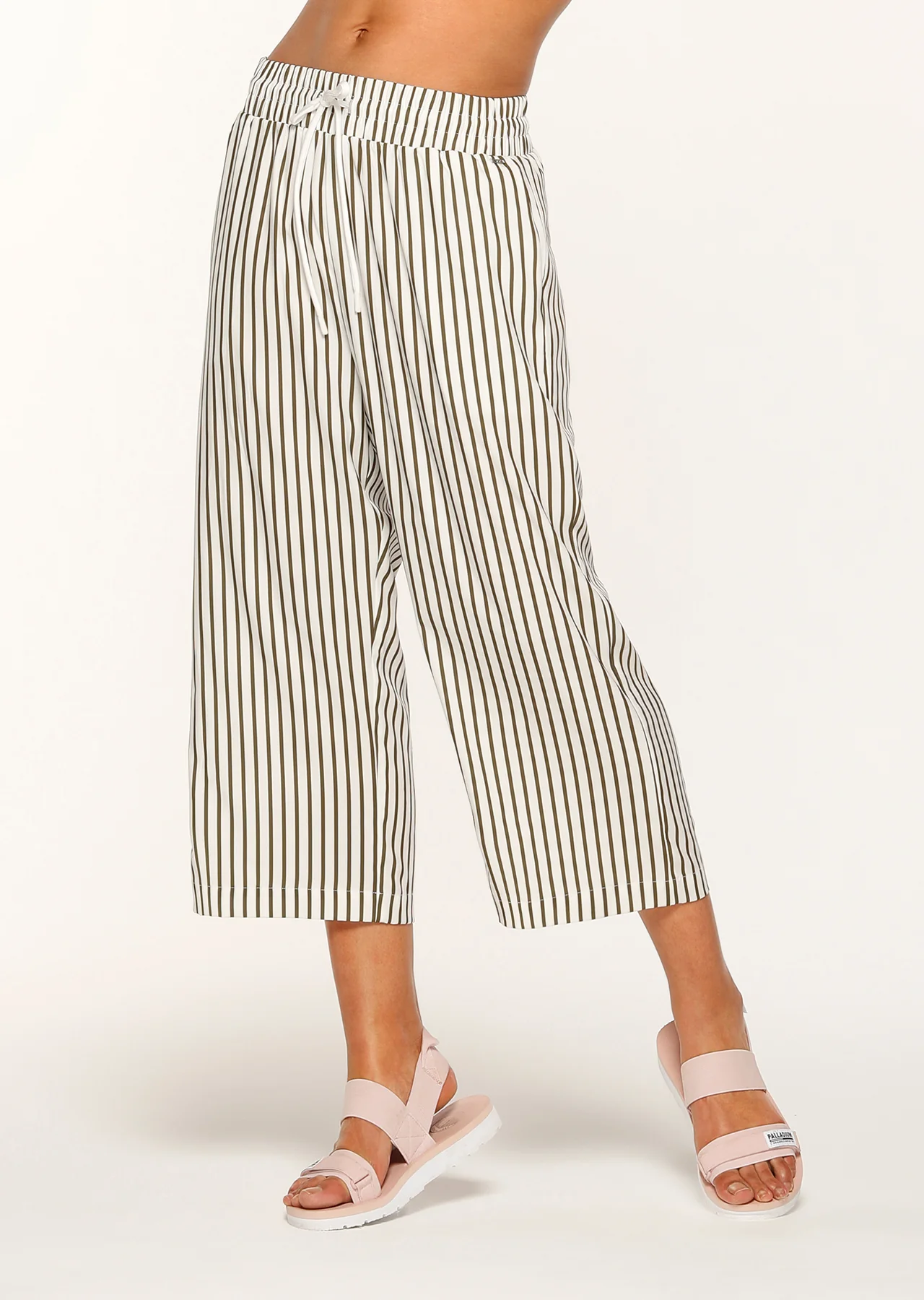 Down Time Cropped Pants