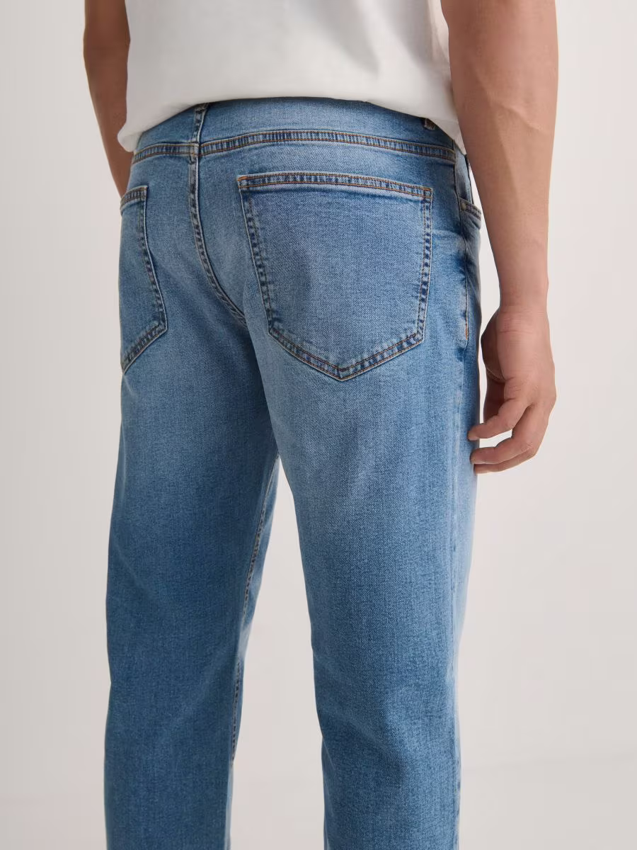 Slim Jeans With Wash Effect