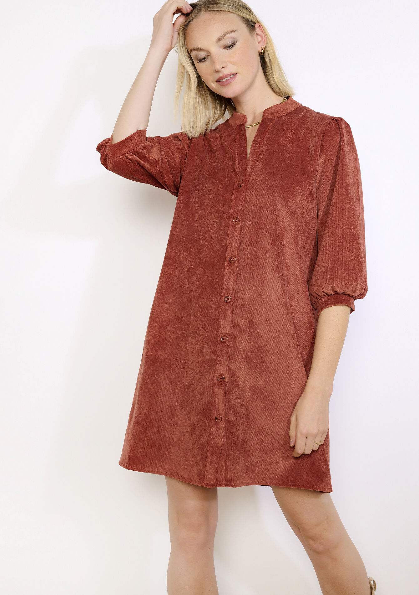 Korte jurk in ribfluweel