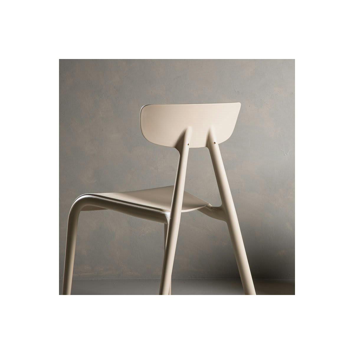 URSHA - Lot de 2 chaises contemporaines en plastique durable beige