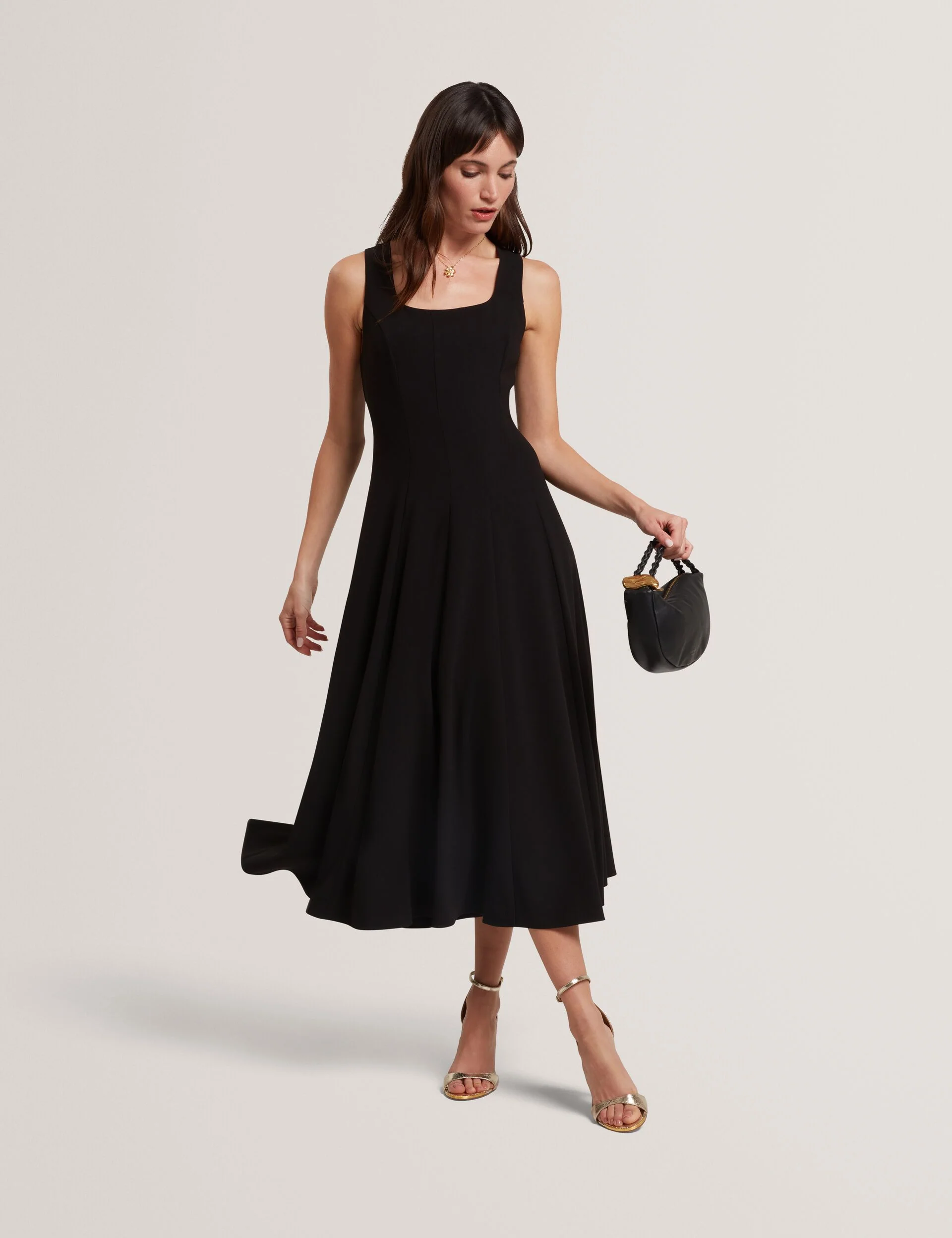 ARLOTT | BLACK
