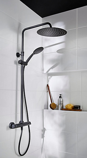 Colonne de douche thermostatique avec pommeau   douchette 3 jets   flexible   barre réglable, noir mat, GoodHome Weddell