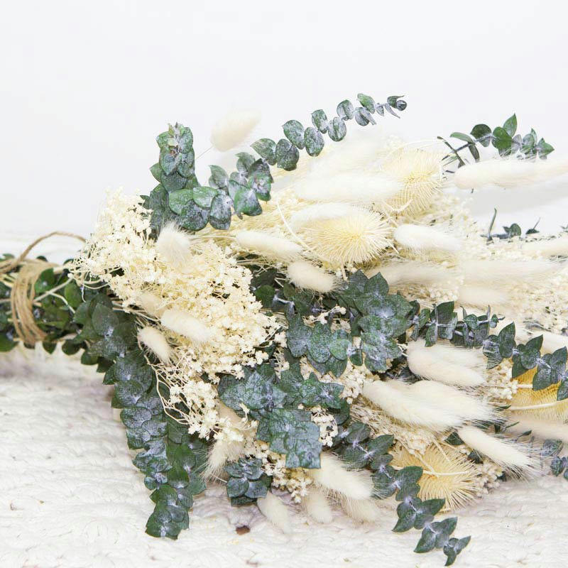 - Bouquet de fleurs séchées ivoire