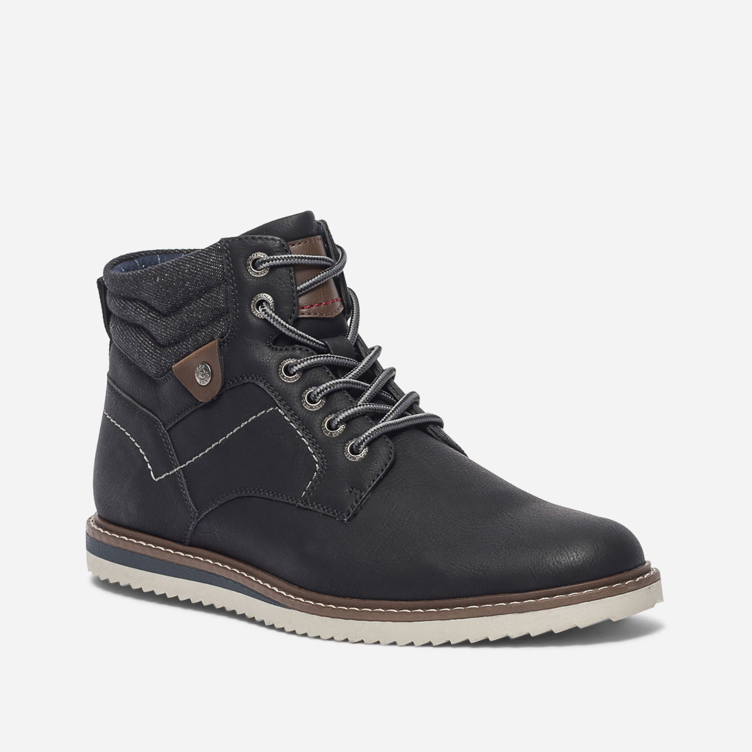 Boots noir à lacet