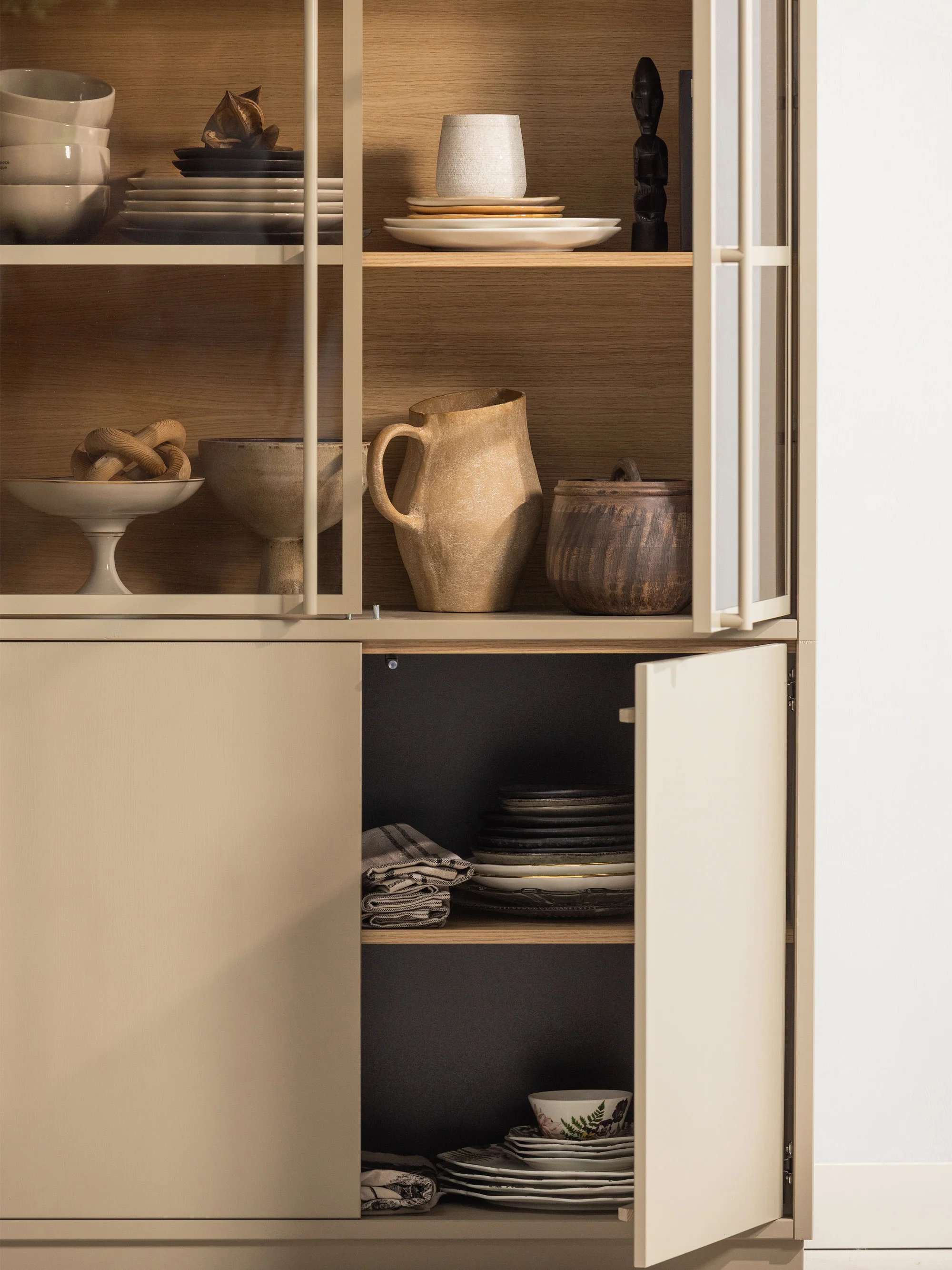 Vitrine Casa aus Eichenholz