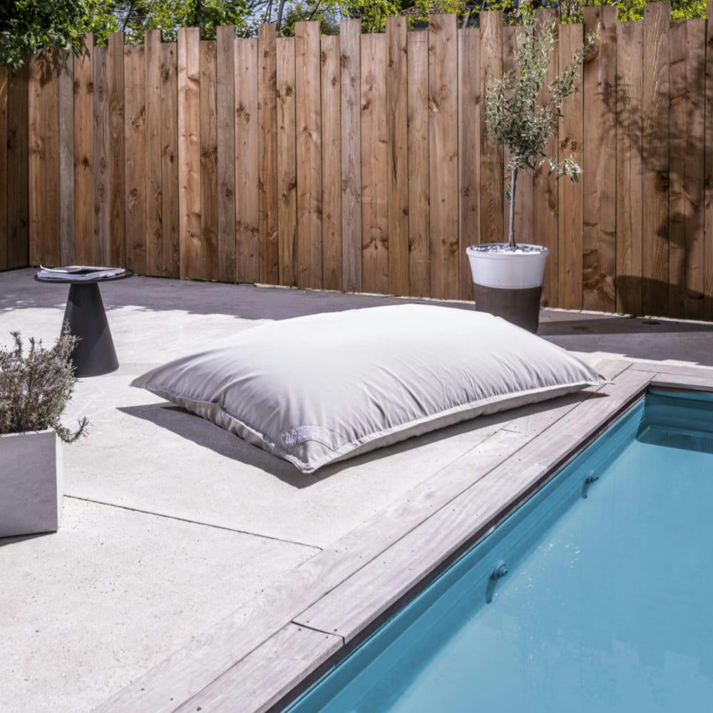 POUF XL - Pouf géant d'éxterieur en tissu déhoussable gris perle 130x165cm