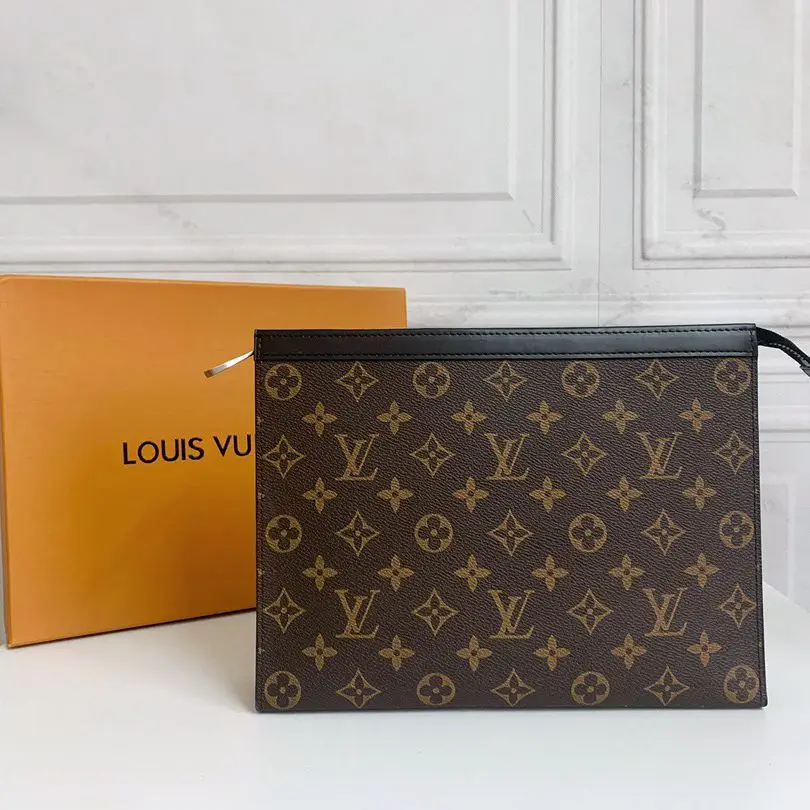 Louis Vuitton LV Pochette Voyage Handbag M69535