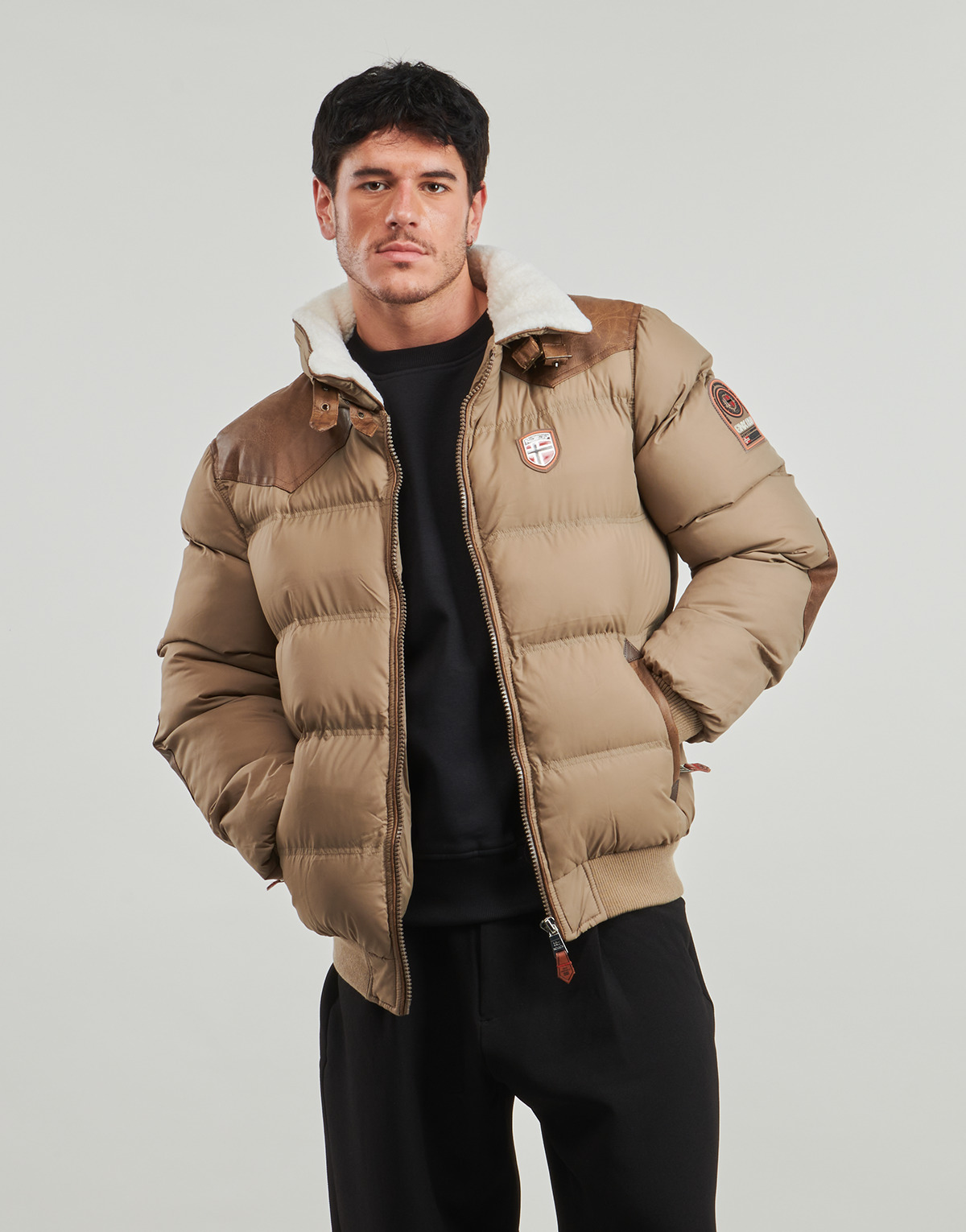 Geographical Norway - ABRAMOVITCH - Beige