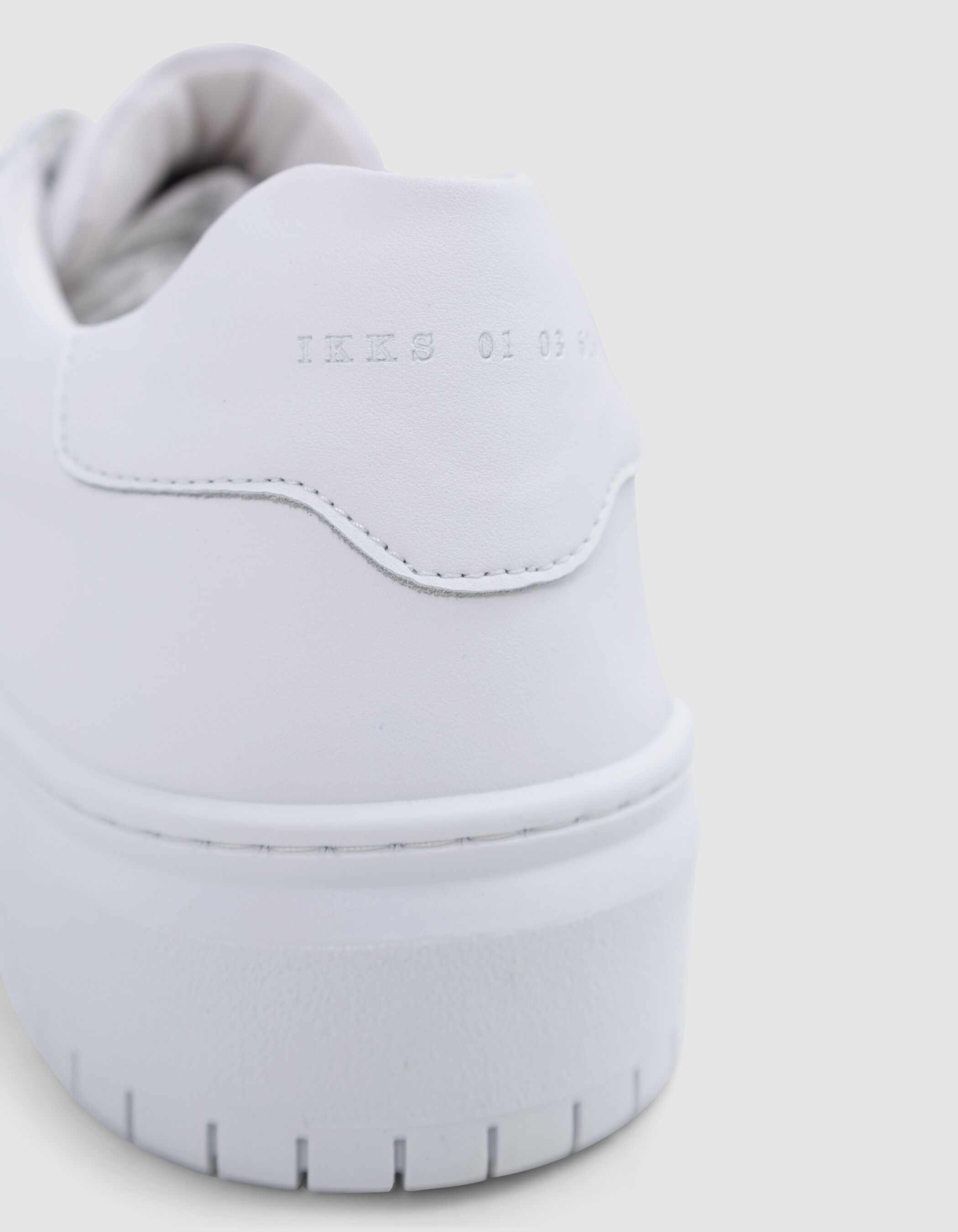 Baskets blanches bi-matières Homme