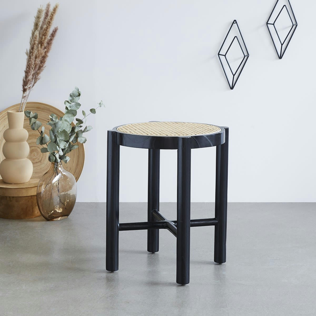 HANA - Table de chevet en acajou massif et cannage noir