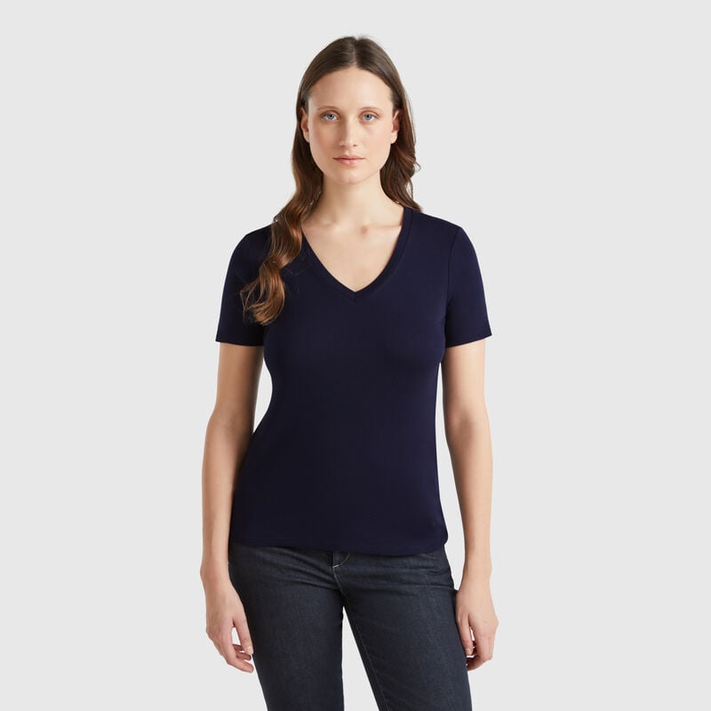 Dark blue pure cotton t-shirt with V-neck