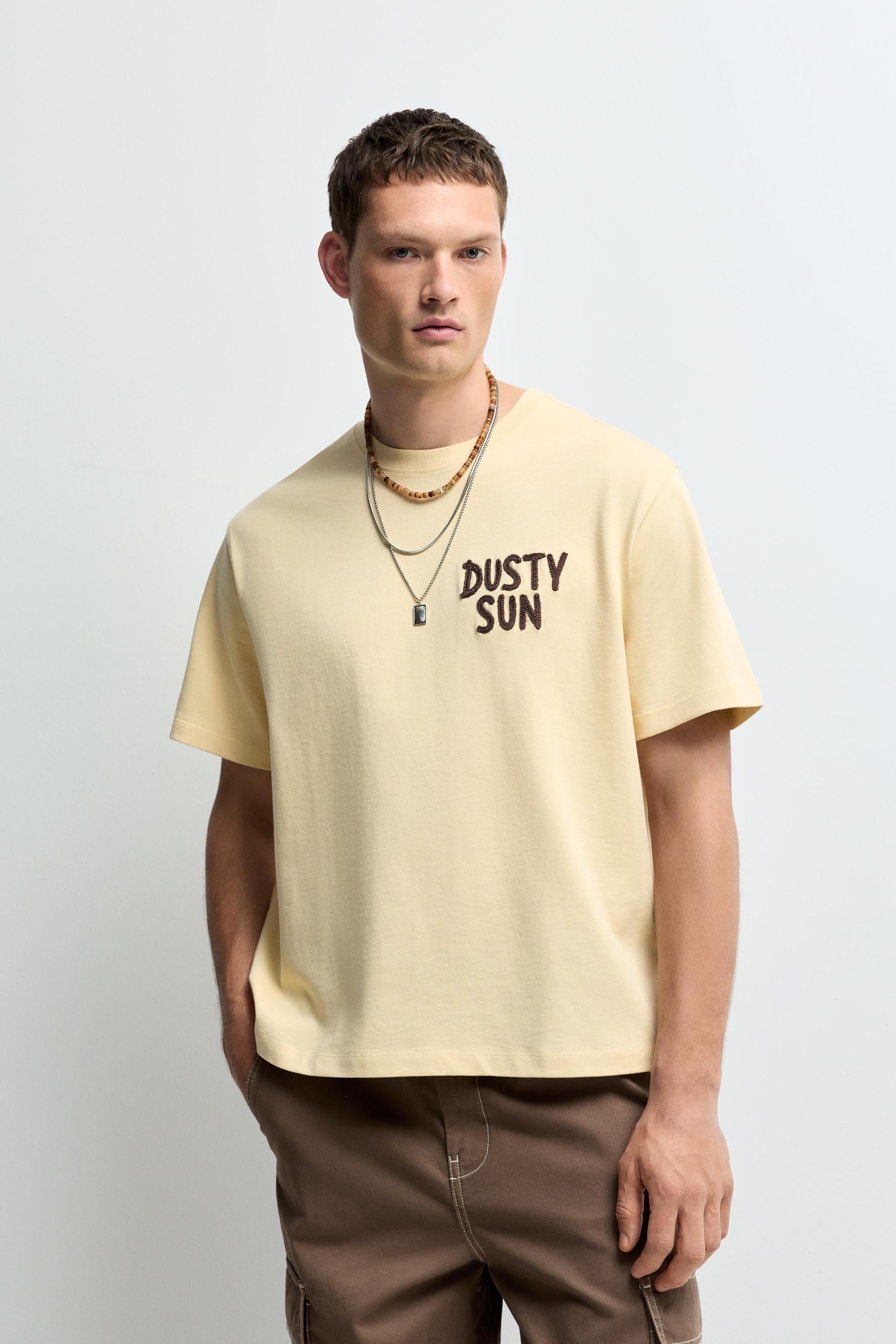 Camiseta bordado texto