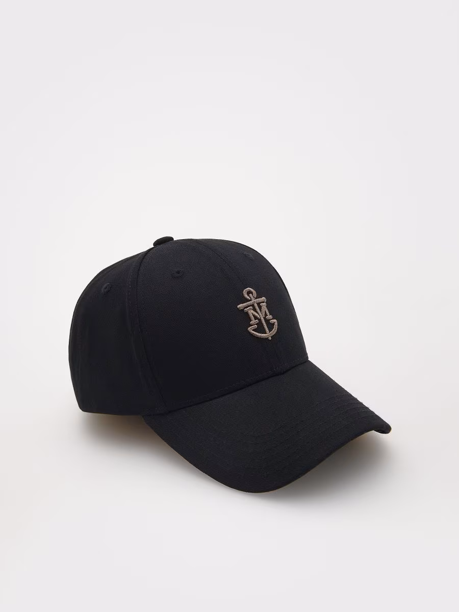 Baseball Cap With Embroidery