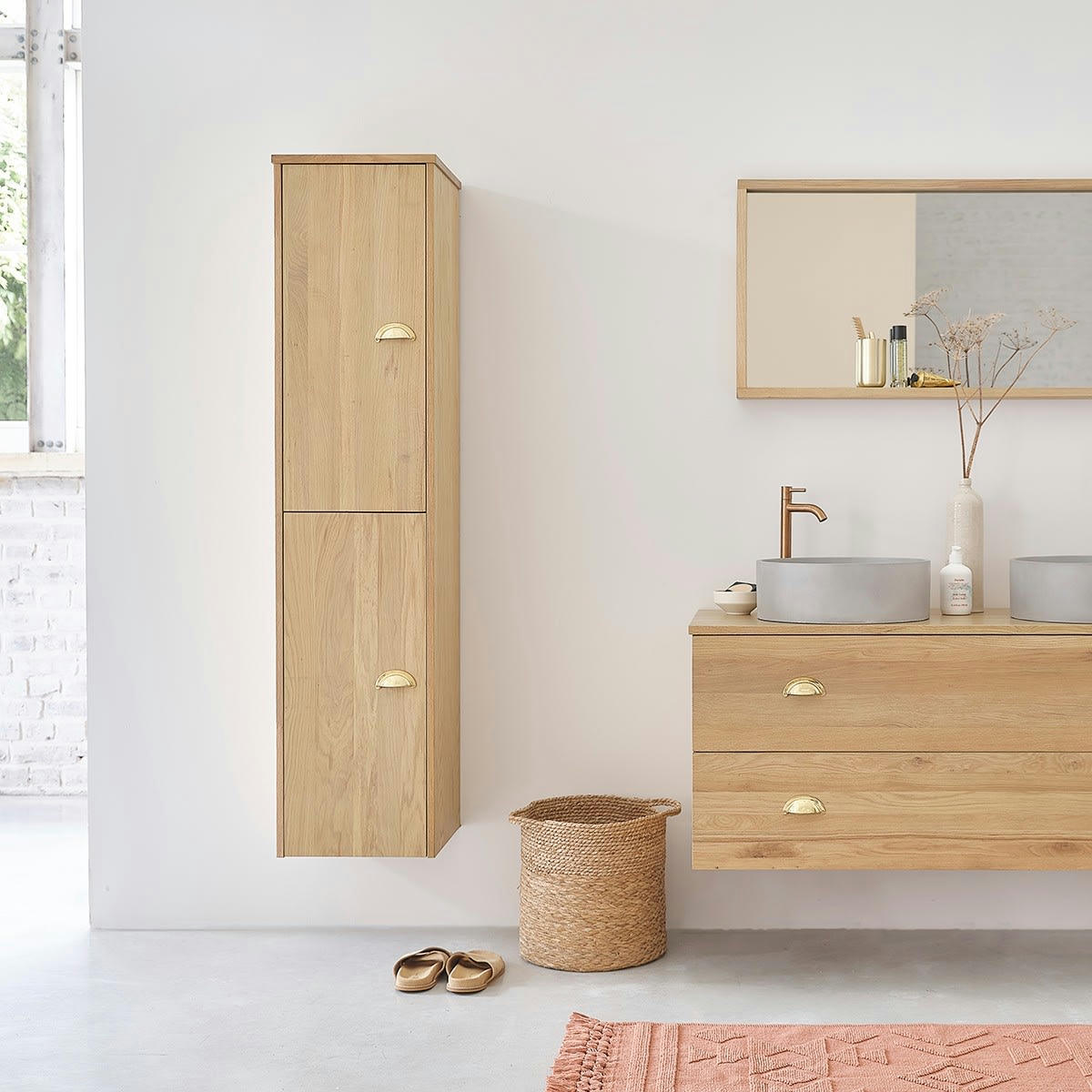 MILAN - Colonne de salle de bain en chêne massif suspendue