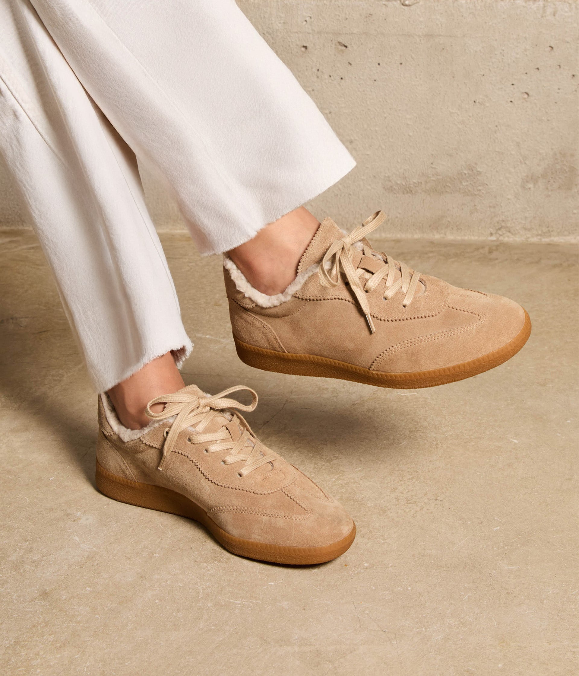 Baskets velours beige Garfunkel