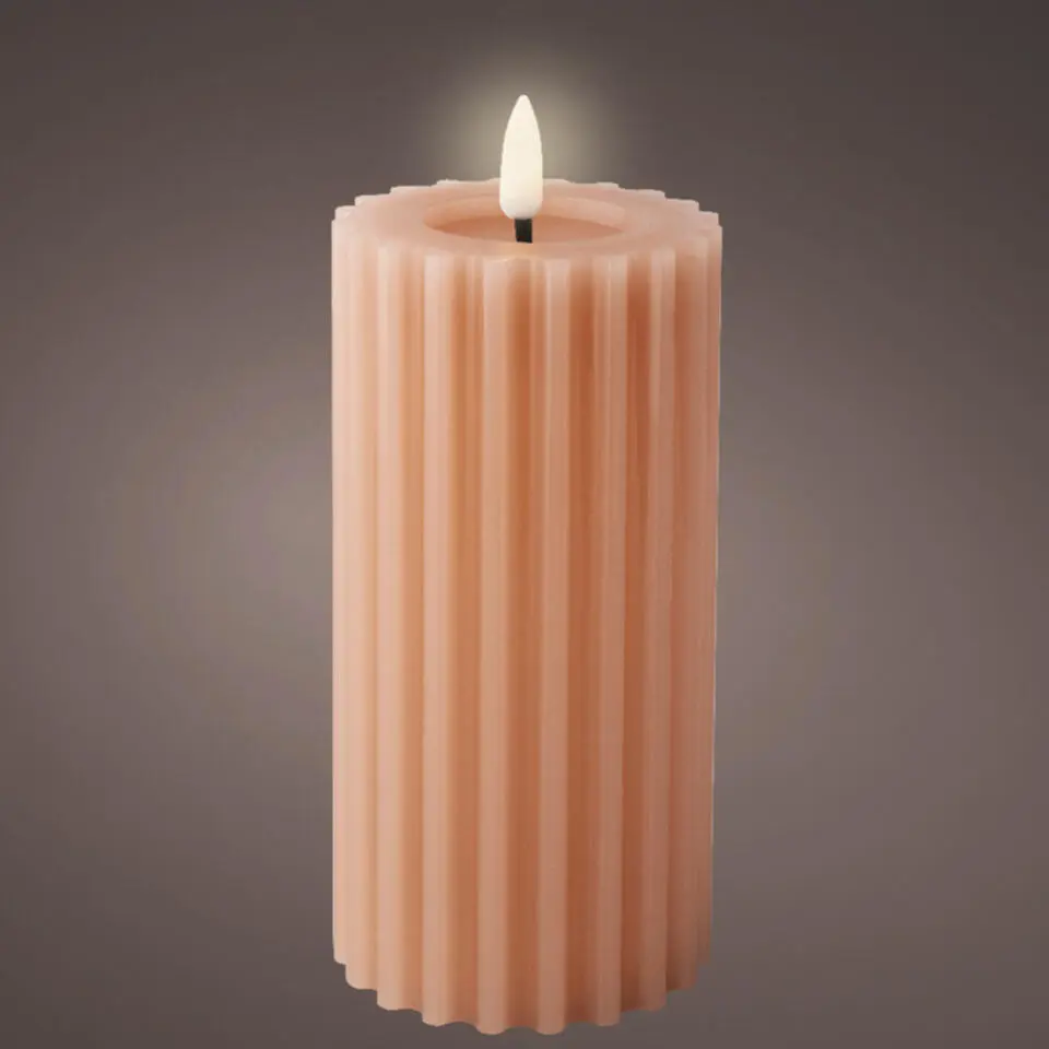 Lumineo LED kaars/stompkaars - lichtroze - D7,5 x H17,3 cm