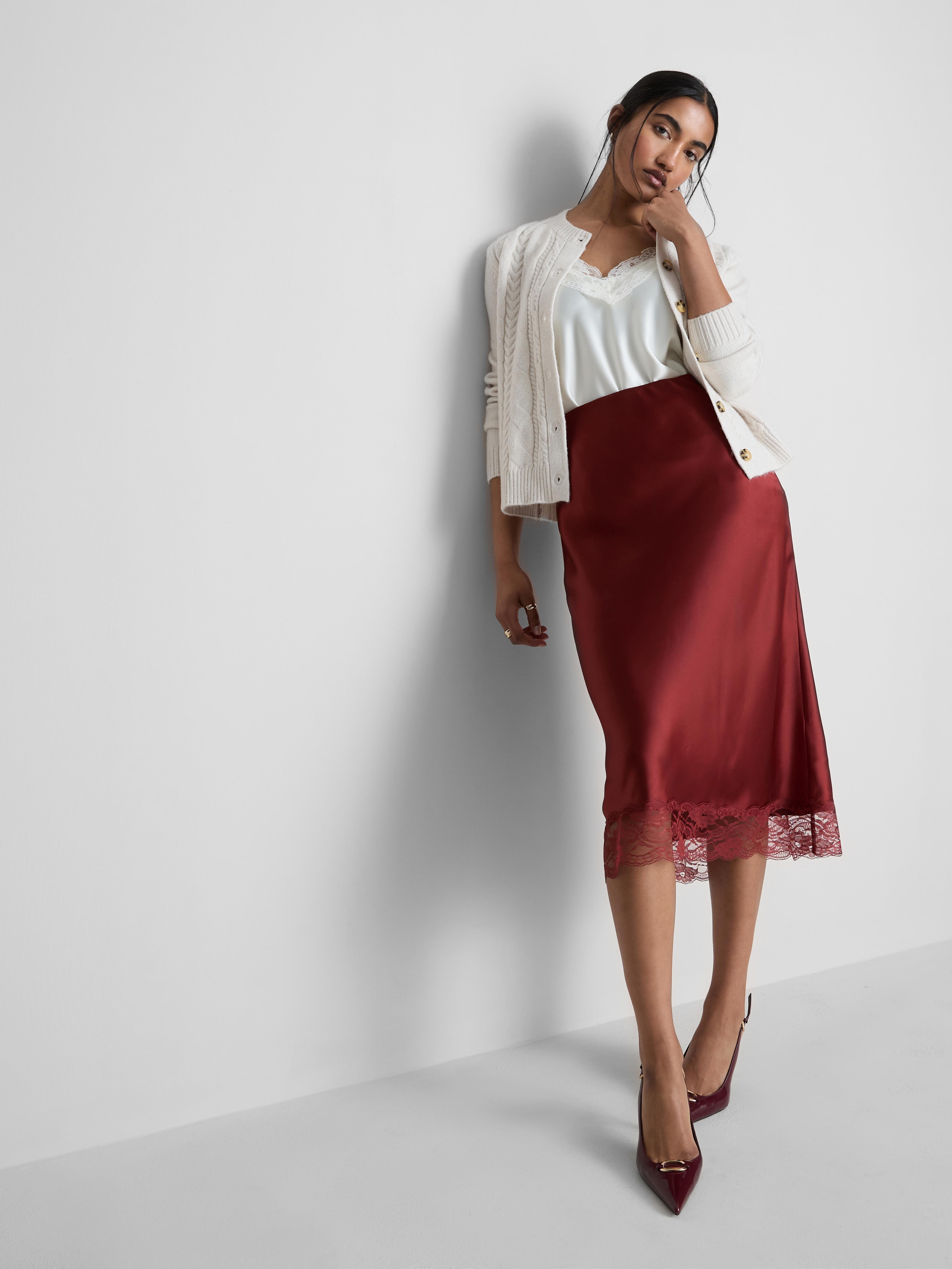 Cable Knit Crewneck Cardigan