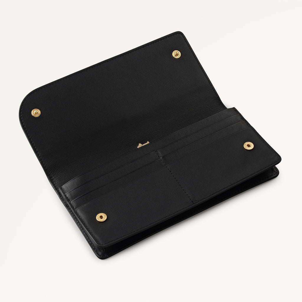 Pockets - Large Bifold Purse