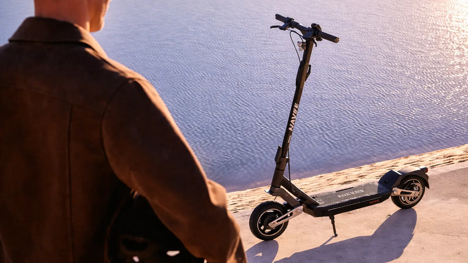 NAVEE ST3 Electric Scooter｜Damping Arm™ Suspension｜37.3miles Eco-range｜1000W
