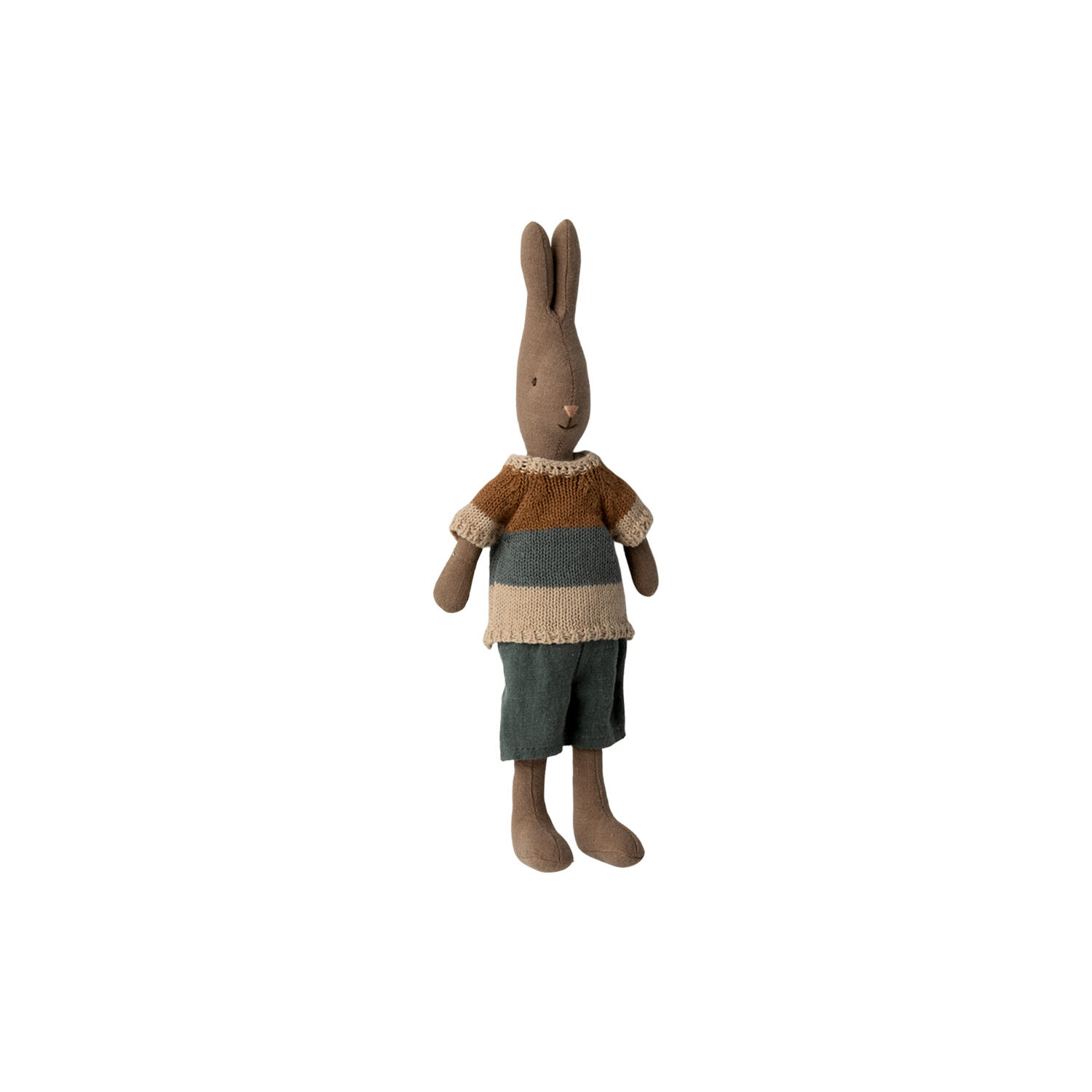 Hare str. 2 med t-shirt og shorts, brun