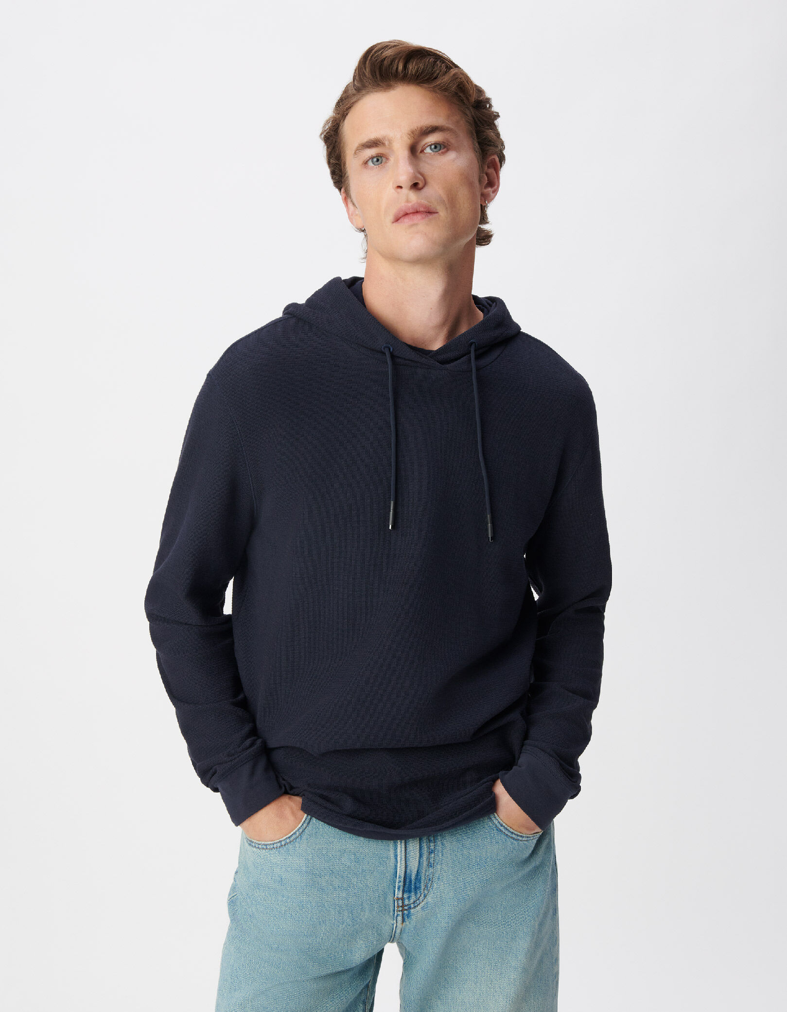T-shirt à capuche marine maille relief Homme
