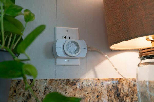 Woods Indoor 24-Hour Mechanical Timer
