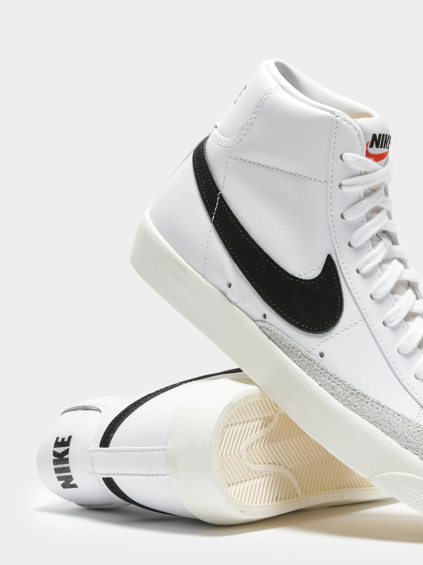 Womens Blazer Mid '77 Sneakers