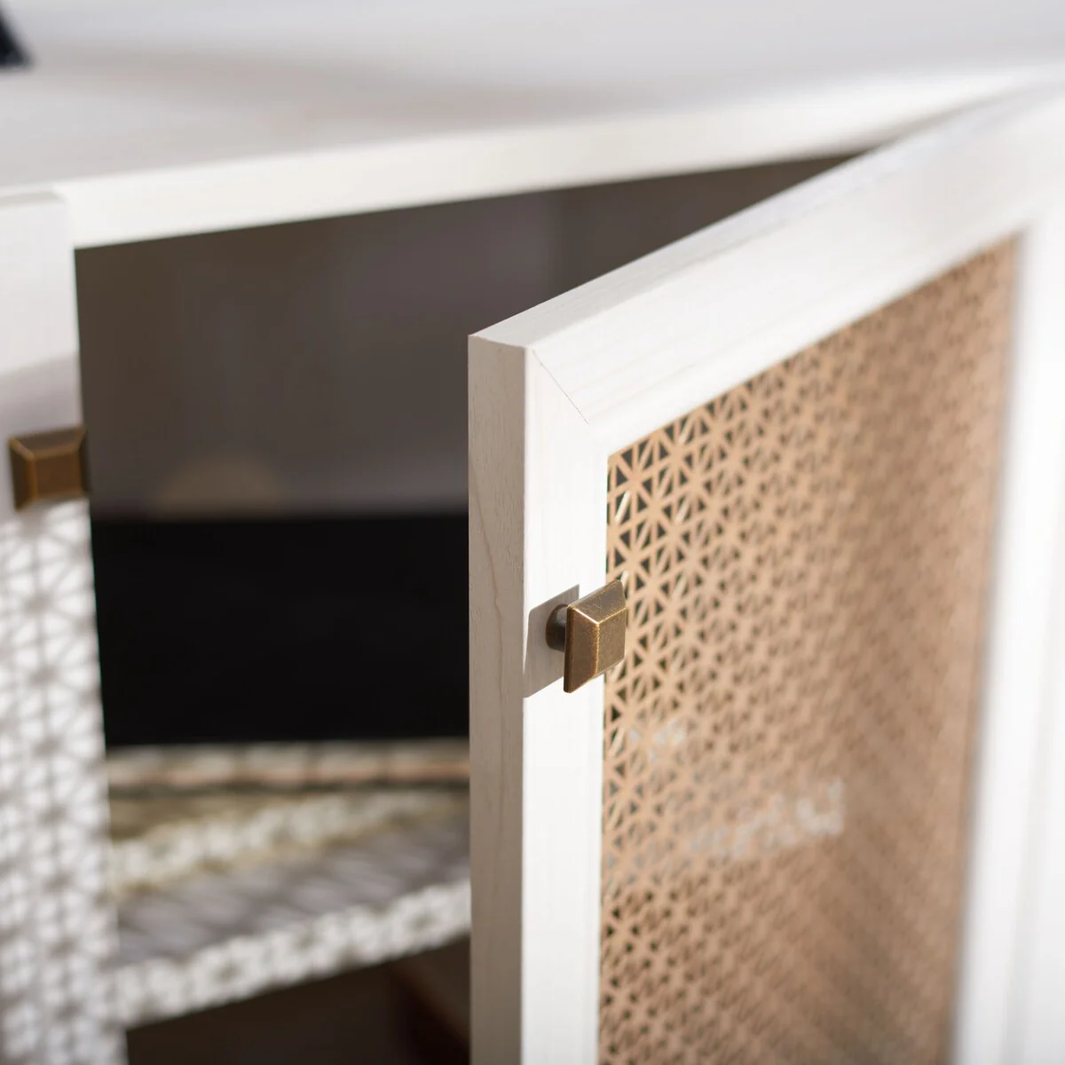 SAFAVIEH Micaela 63-inch 4-Door Storage Media TV Stand - 63.1 W x 16.3 D x 31.7 H - 63Wx16Dx32H