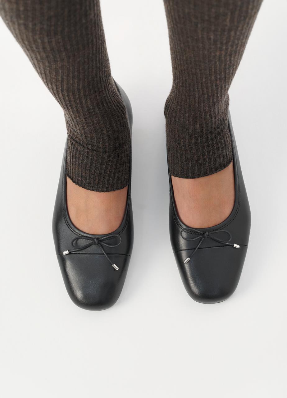 Jolin Ballet Flats