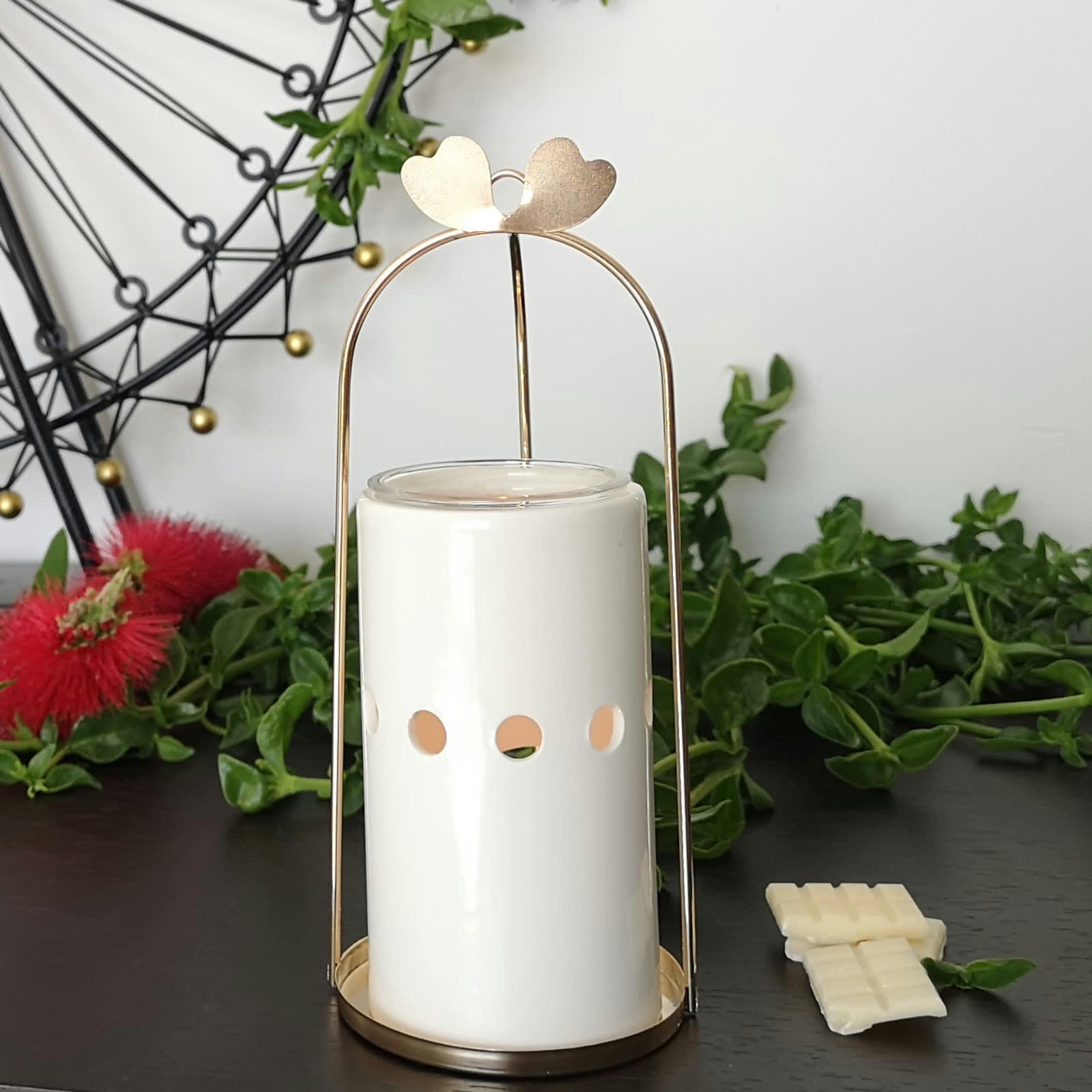 CINCO - Brûle parfum en métal Cage à oiseau doré et céramique blanc - H21 cm