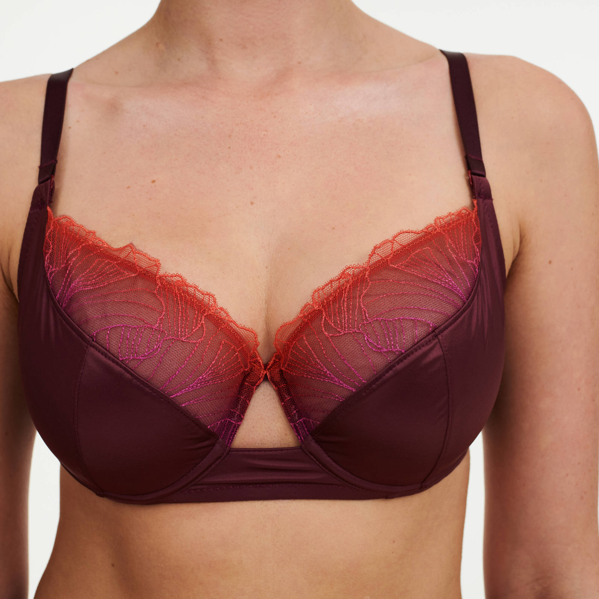 Soutien-gorge embo&icirc;tant en maille et dentelle &laquo;&nbsp;Tatoo love&nbsp;&raquo; - avec armatures