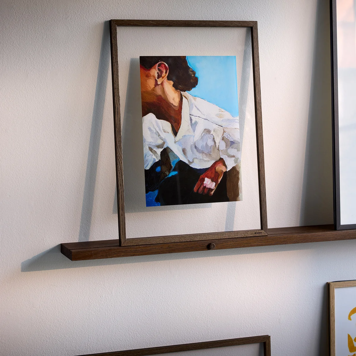 Moebe - Gallery Shelf