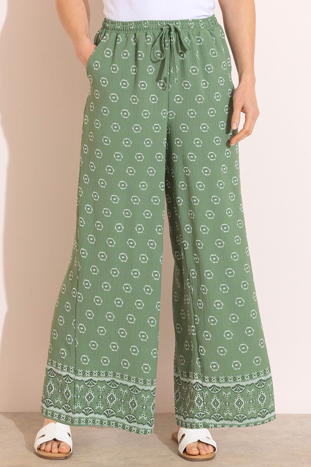 Klass. Printed Wide Leg Pull On Trousers