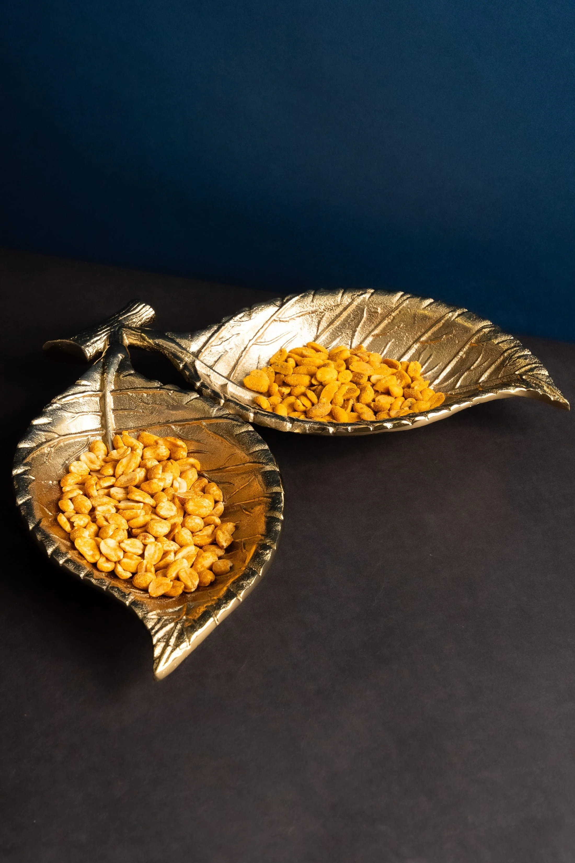 Multi Purpose Golden Double Leaf Shape Dish