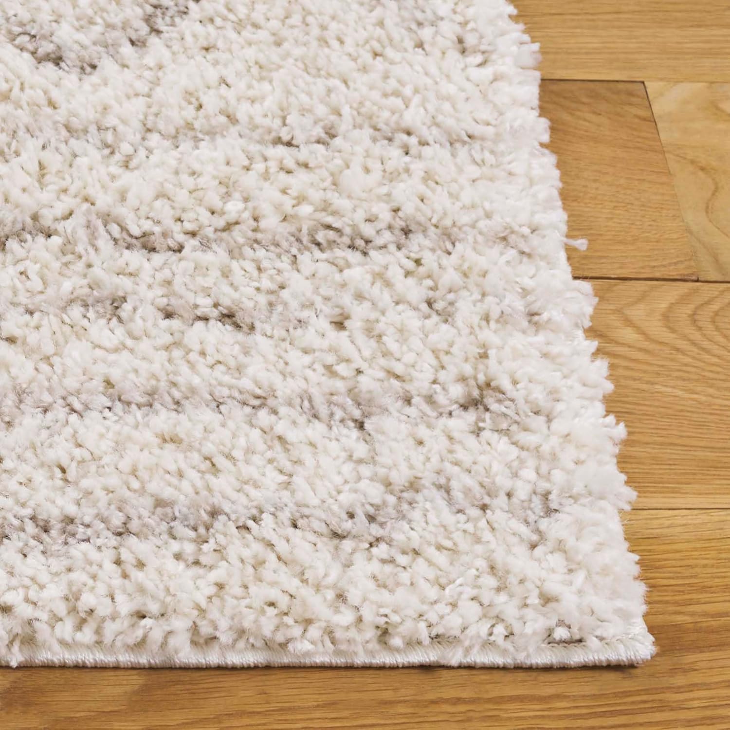 SAFAVIEH Area Rug 8x10 - Arizona Shag Collection - Large - Ivory & Beige, Moroccan Boho Design, Non-Shedding & Easy to Clean, Ideal for Living Room, Bedroom, Dining Space (ASG741A)