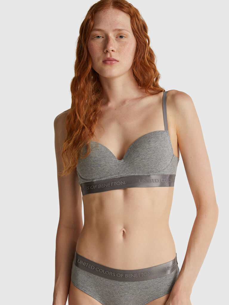 Padded bra in stretch cotton