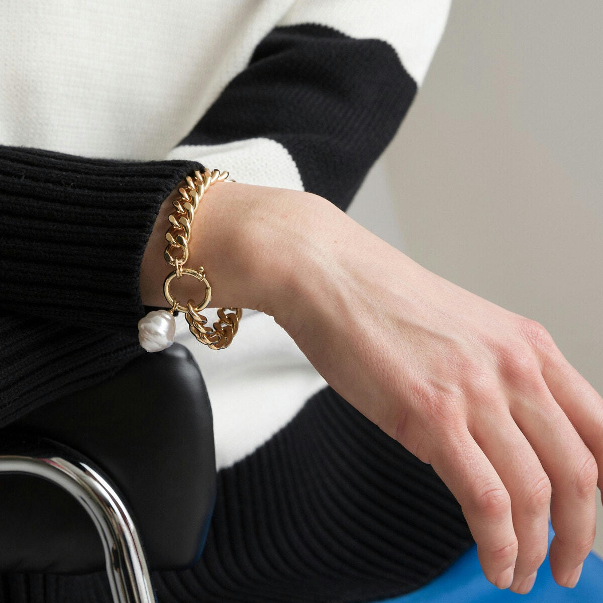 Bracelet grosse chaîne détail perle