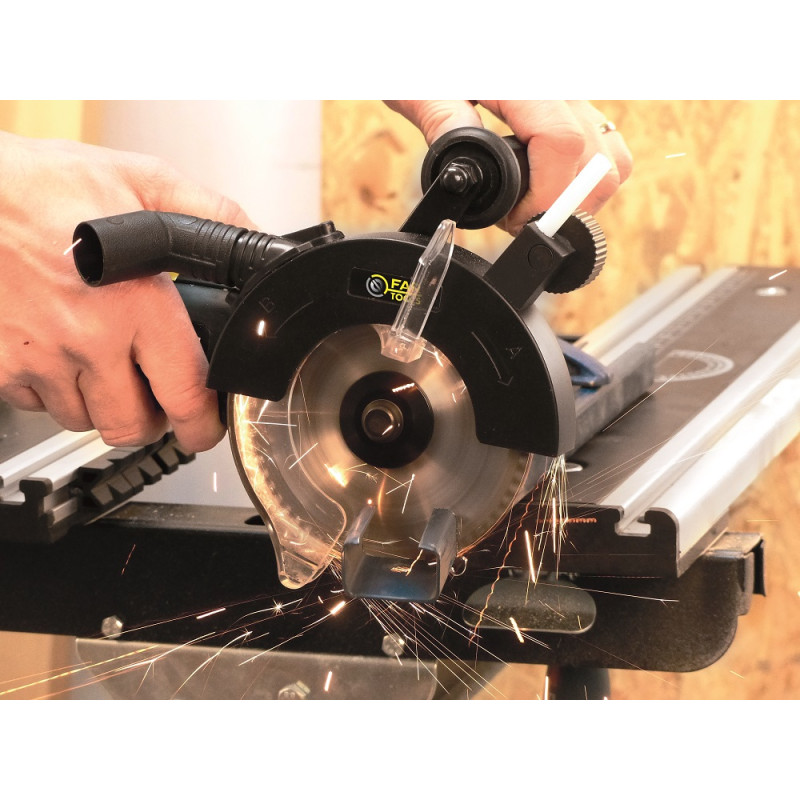 Scie circulaire avec 2 lames SDBL-125 1050 W FAR TOOLS
