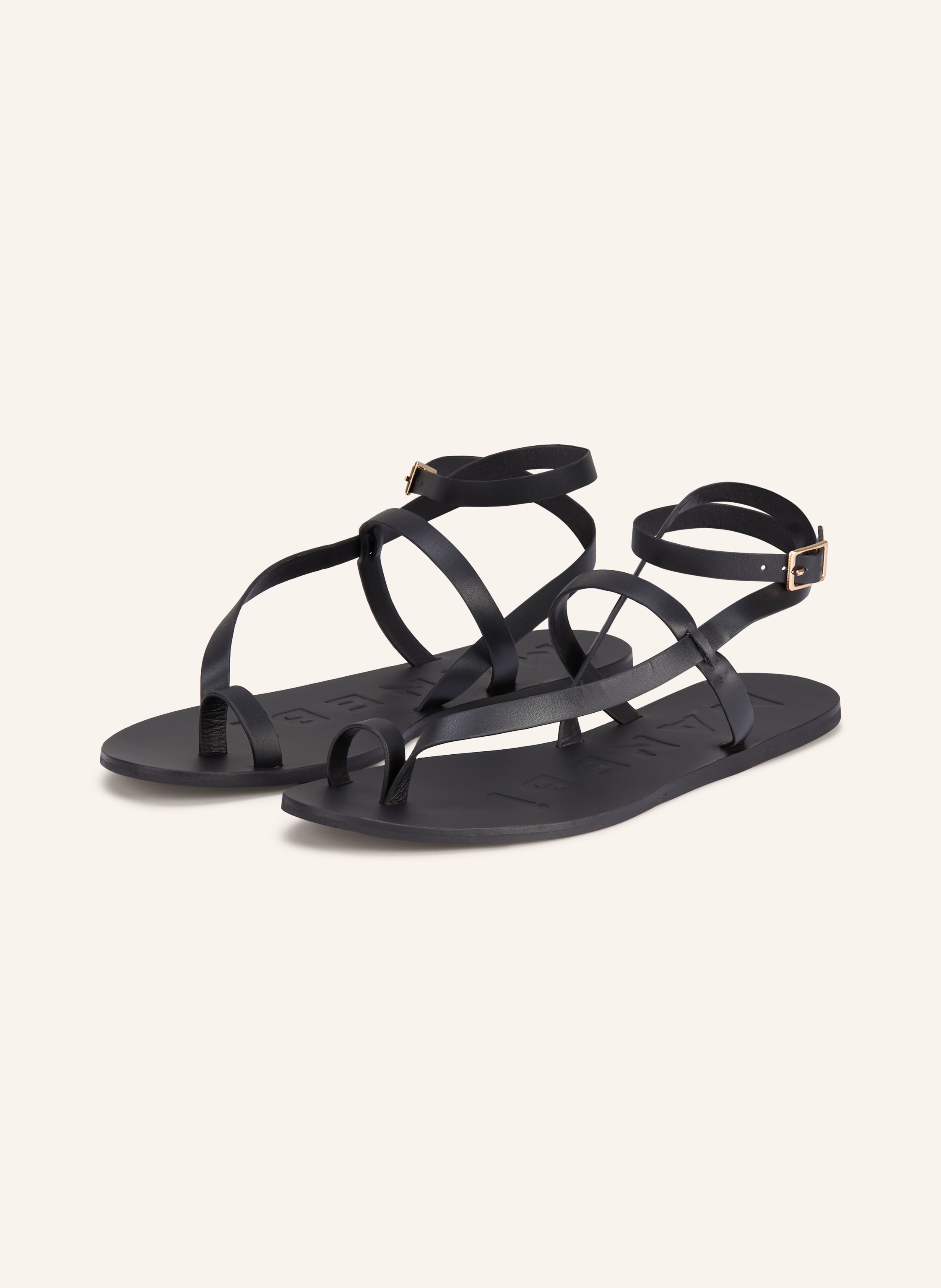 MANEBÍ Sandalen