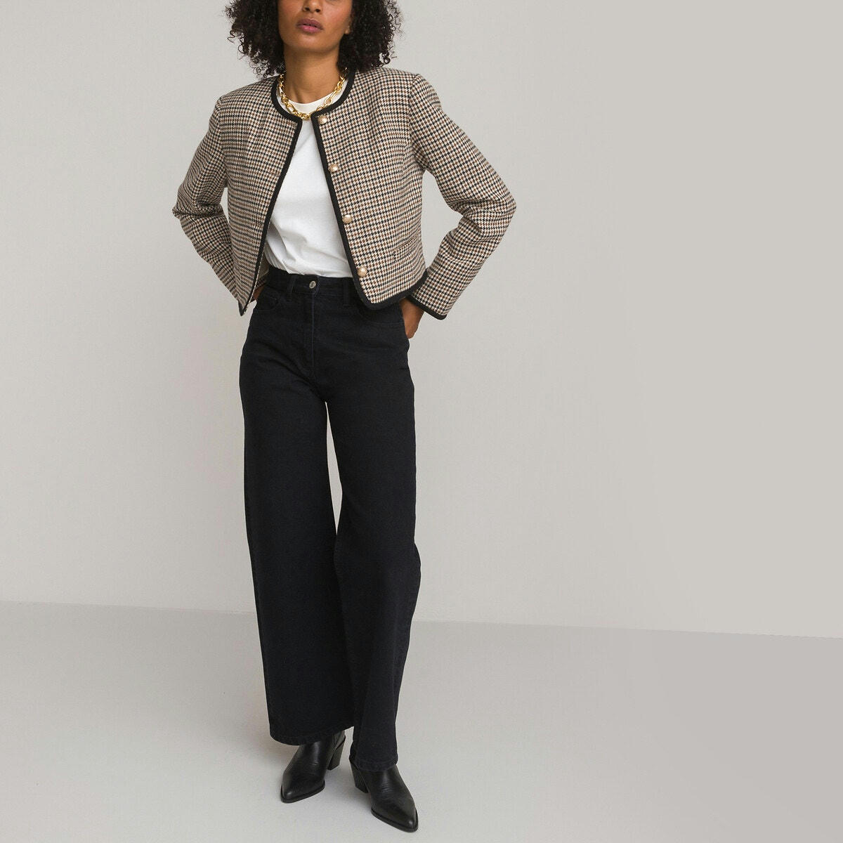 Veste courte cintrée, motif pied-de-poule
